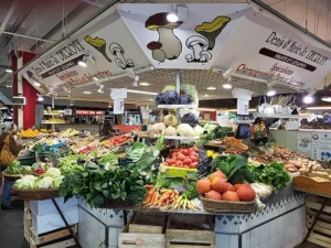 Marché des Capucins Bordeaux
